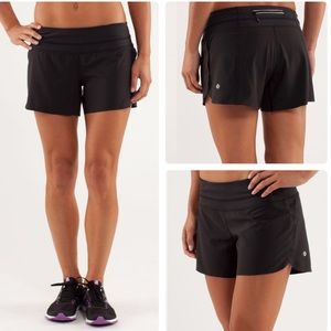 Lululemon Groovy Run Short Black Size 10